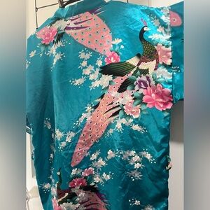 Vintage silk peacock robe size m
